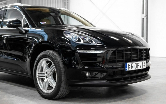 Porsche Macan cena 235000 przebieg: 51000, rok produkcji 2017 z Świeradów-Zdrój małe 781